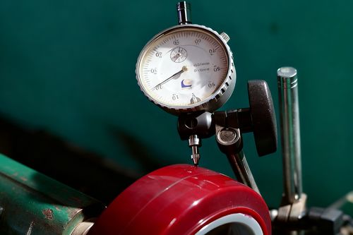 Dernières nouvelles de l'entreprise Test des roulettes pivotantes : garantir des performances fiables à chaque roulement